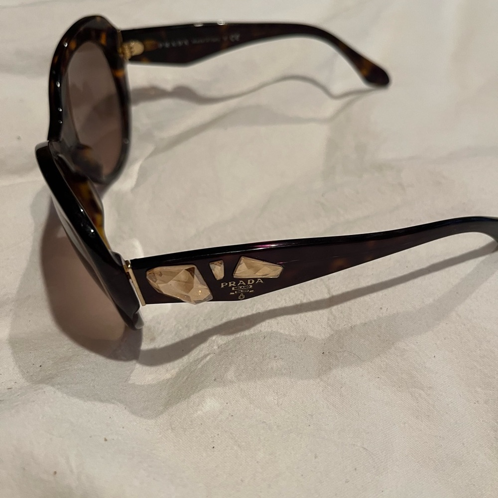 Prada Tortoise Shell Round Sunglasses Women’s Bej… - image 5